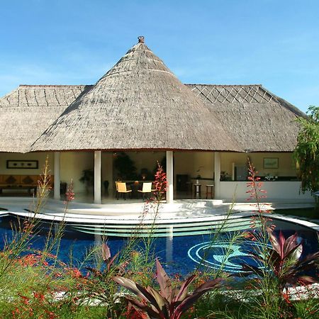 The Dusun Villa เซมินยัค ภายนอก รูปภาพ