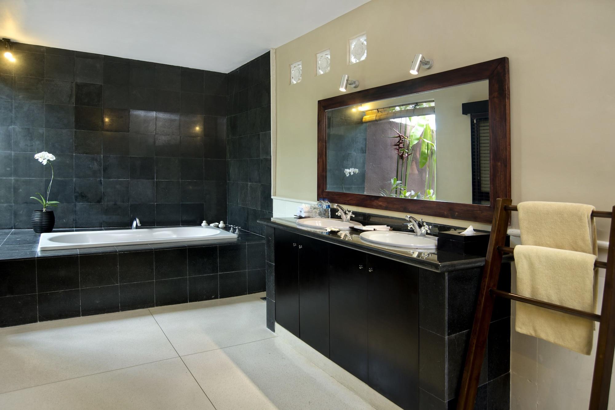 The Dusun Villa เซมินยัค ภายนอก รูปภาพ